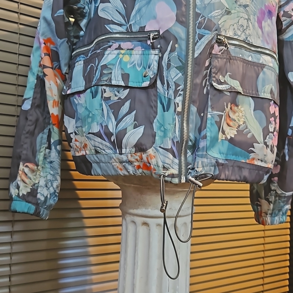 *AS NEW* NEXT rain coat w hood - outdoors, rambling, birding. Bomber jacket - Picture 5 of 15